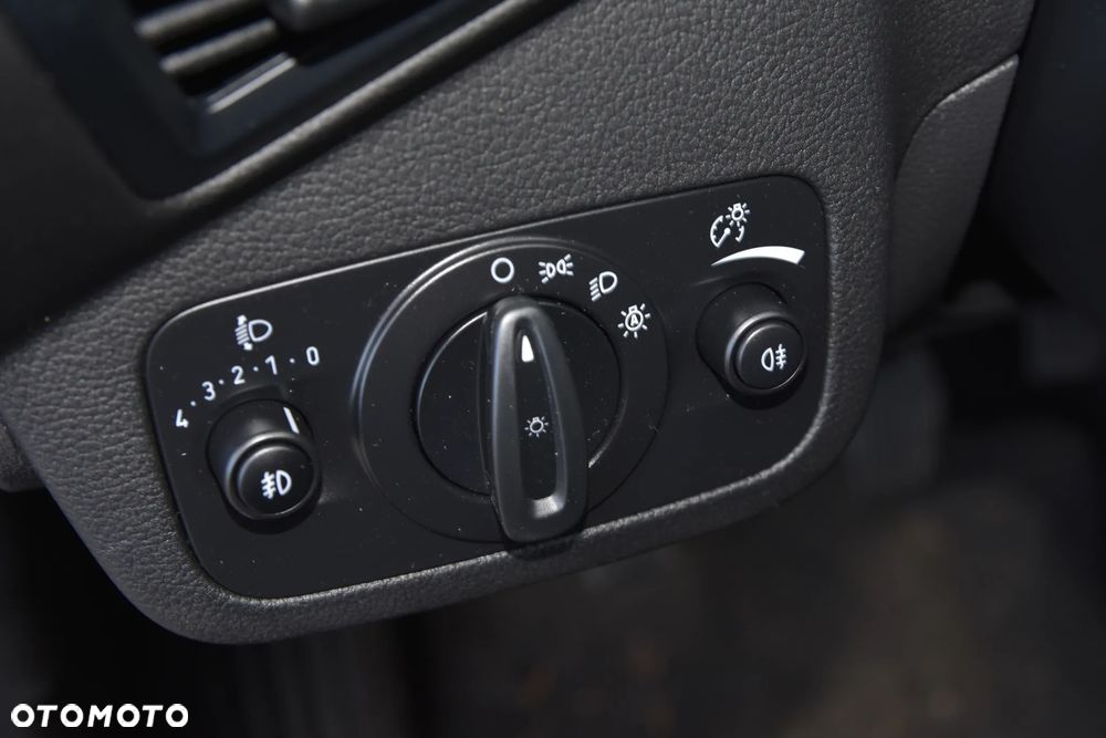 Ford C-MAX 1.0 EcoBoost Titanium ASS - 26