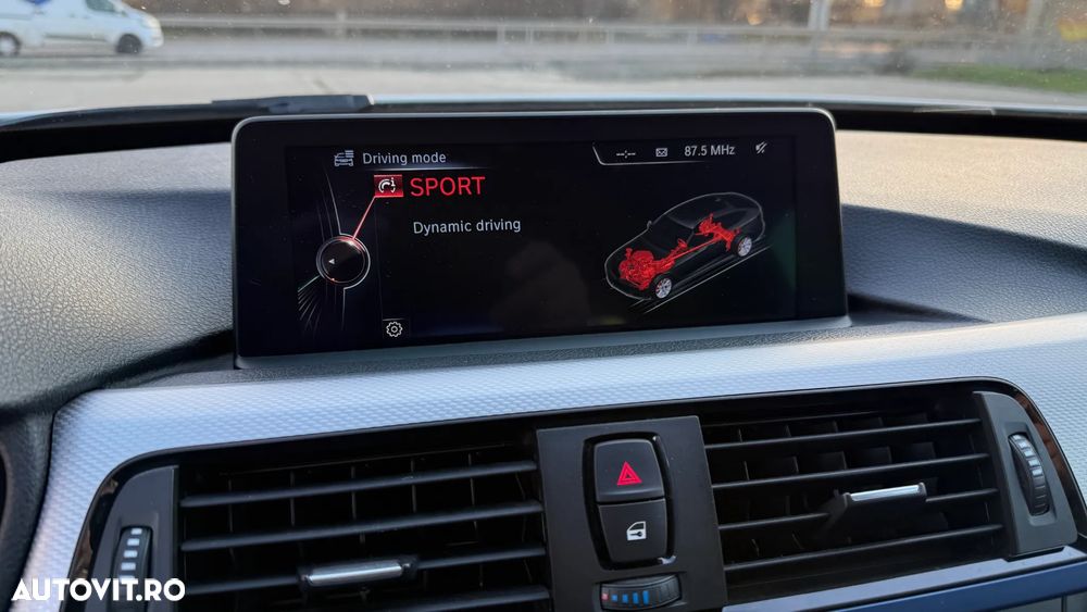 BMW Seria 3 325d Sport-Aut. M Sport - 18