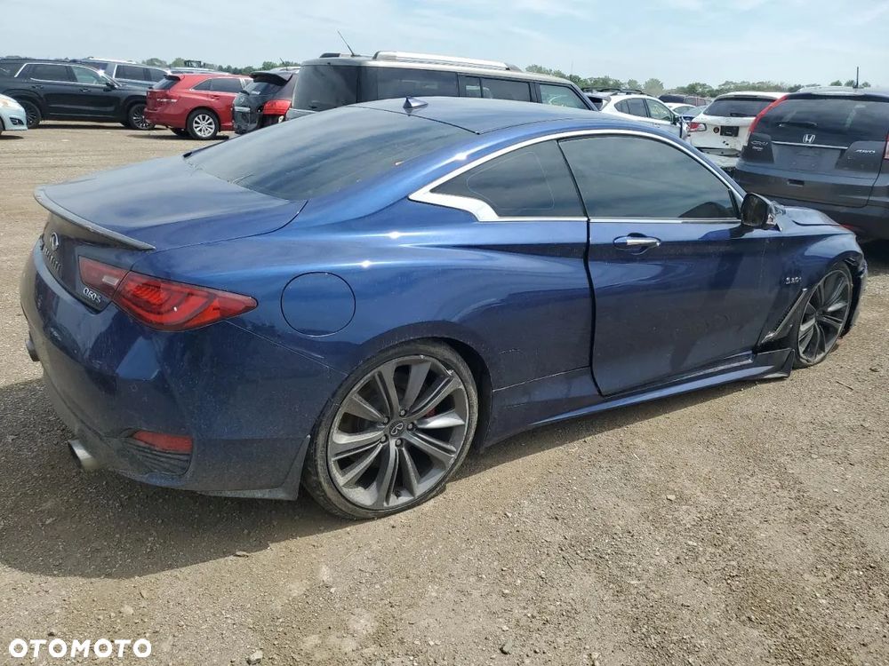 Infiniti Q60 - 6