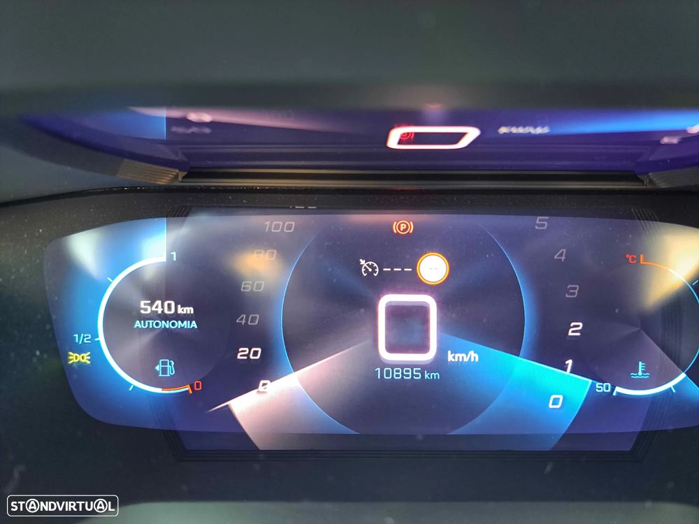 Peugeot 2008 1.2 PureTech Allure Pack - 17