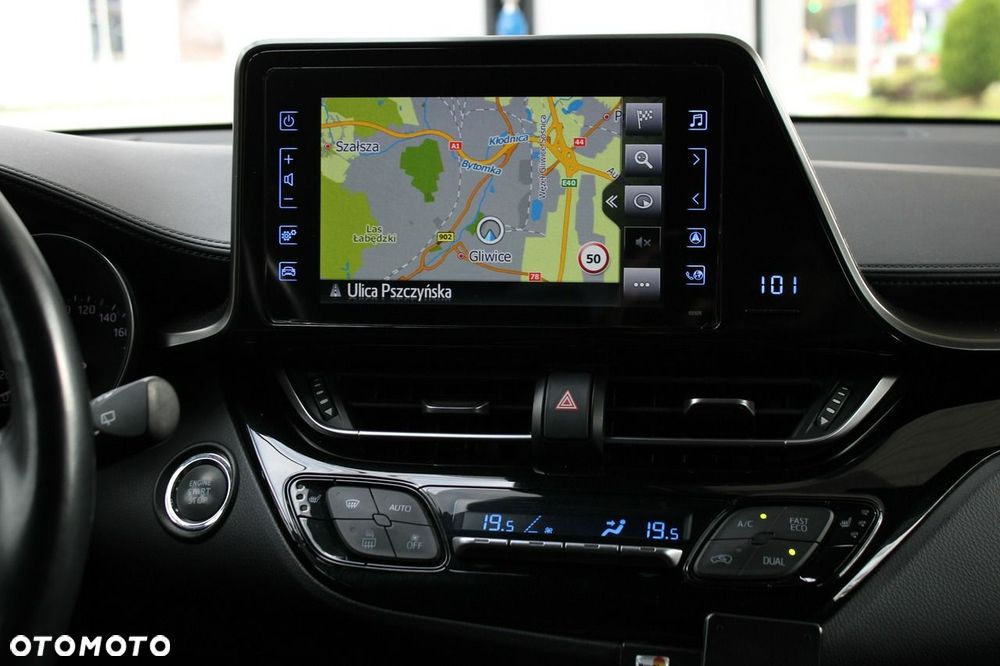 Toyota C-HR 1.2 T GPF Premium CVT 4x4 - 10