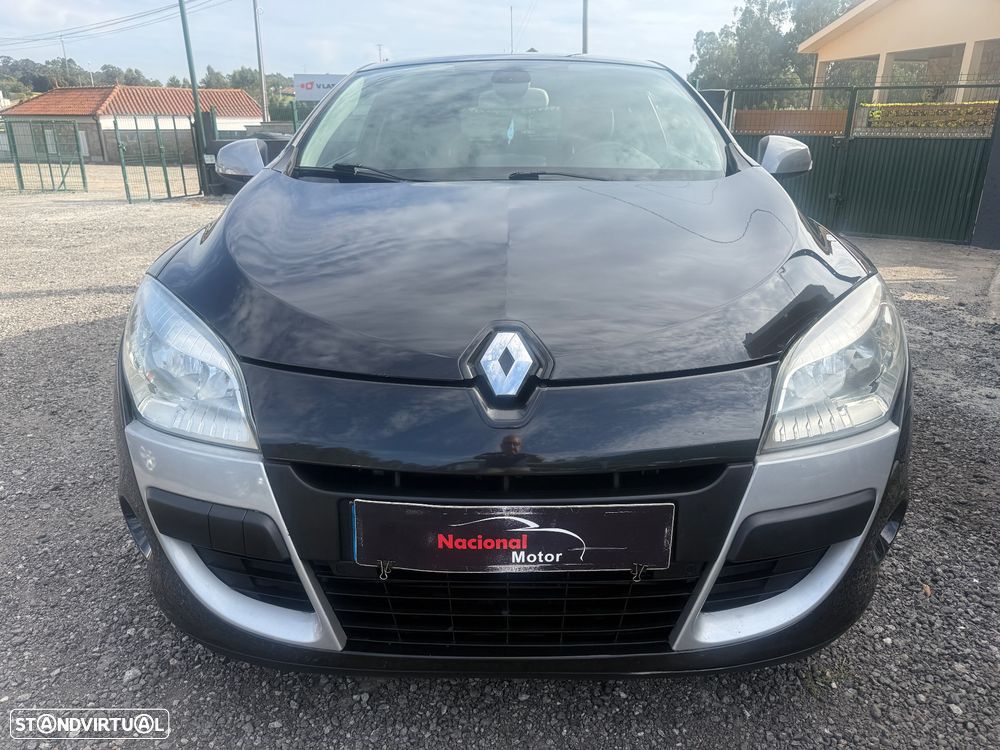 Renault Mégane Coupe 1.5 dCi Dynamique CO2 Champion - 4