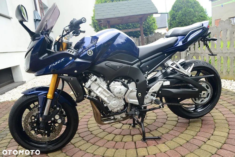 Yamaha FZ - 21