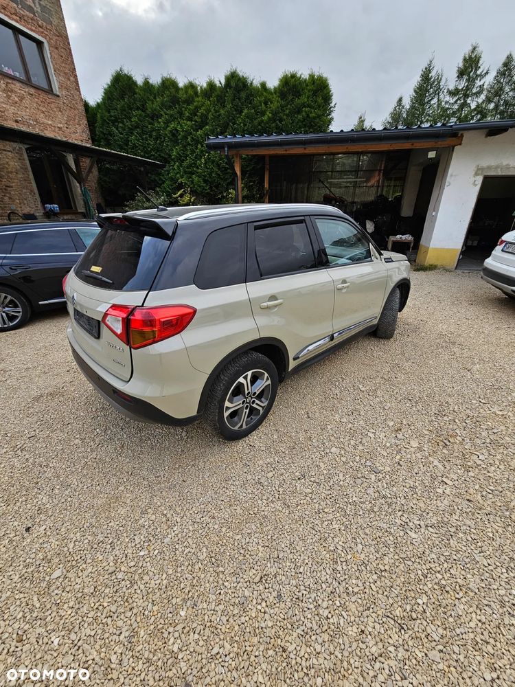Suzuki Vitara 1.6 DDiS (4x4) Allgrip TCSS Comfort+ - 4