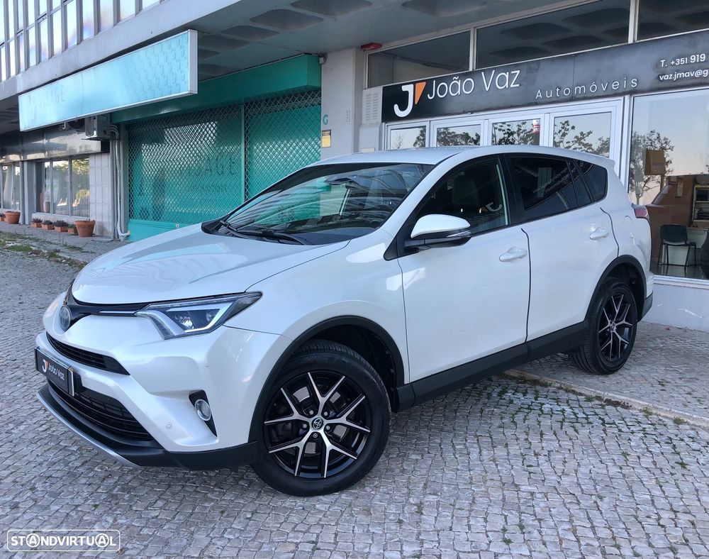 Toyota RAV4 2.5 HSD Comfort+P.Sport - 2