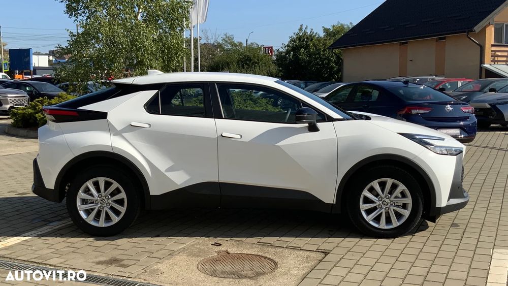 TOYOTA C-HR 2025 — imagine 19