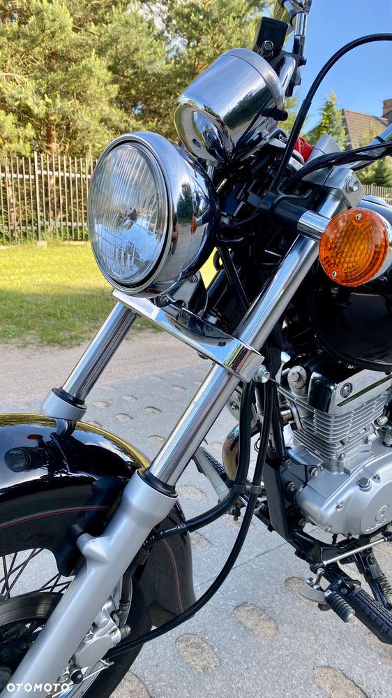 Suzuki Marauder - 15