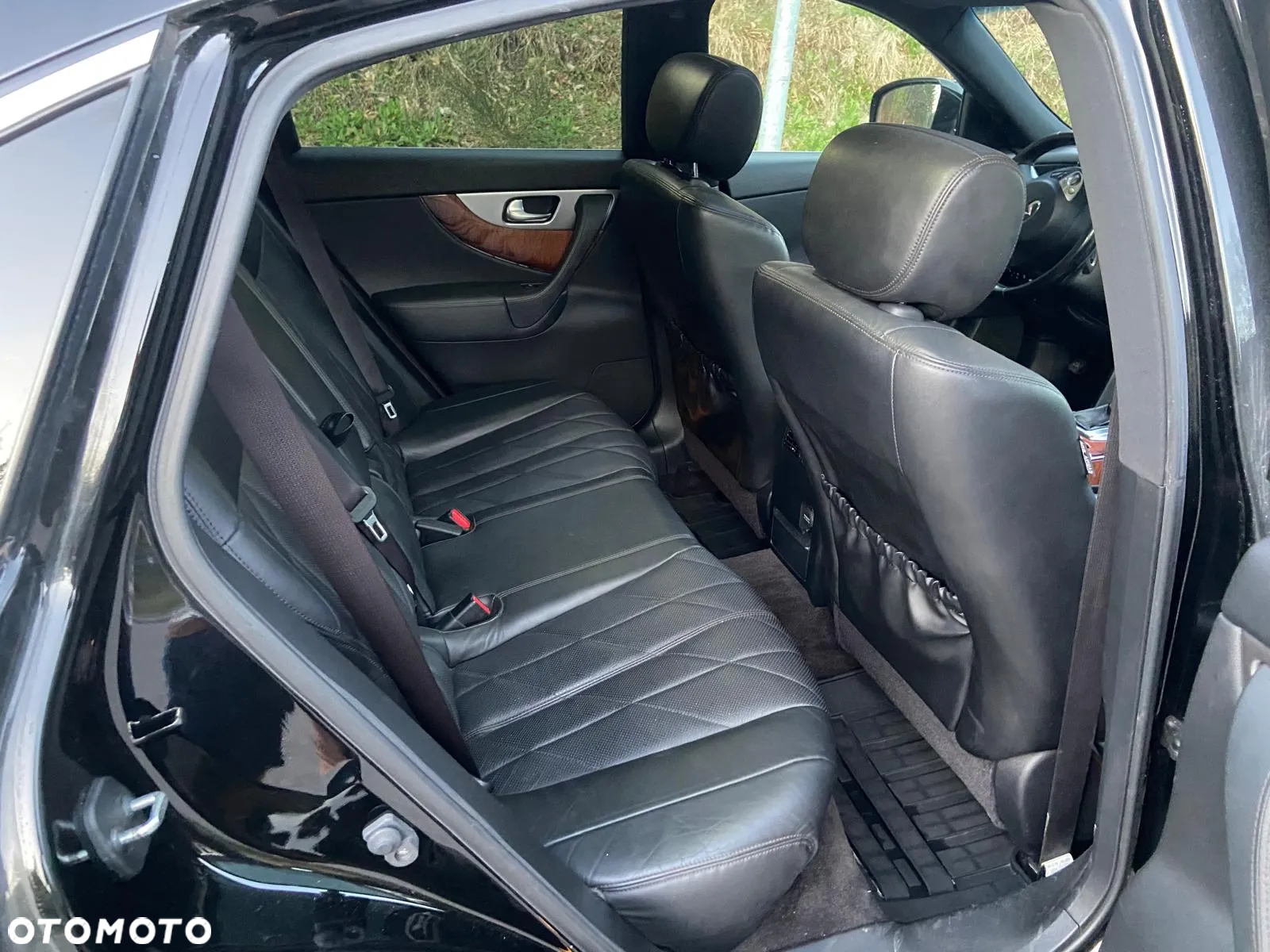 Infiniti QX70 3.7 AWD S Design - 13