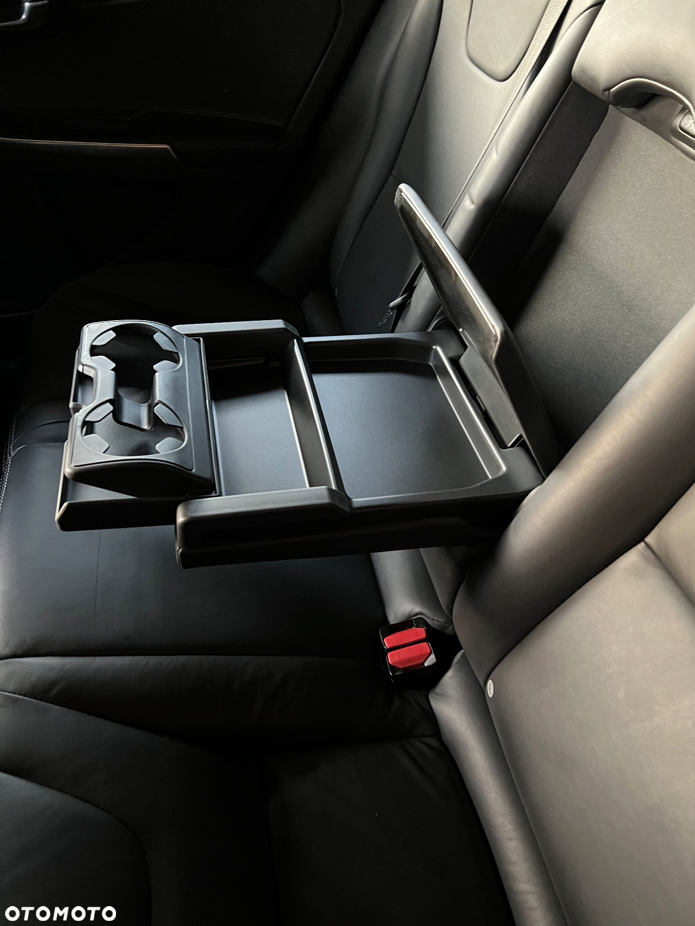 Volvo V60 D5 AWD Geartronic Summum - 18
