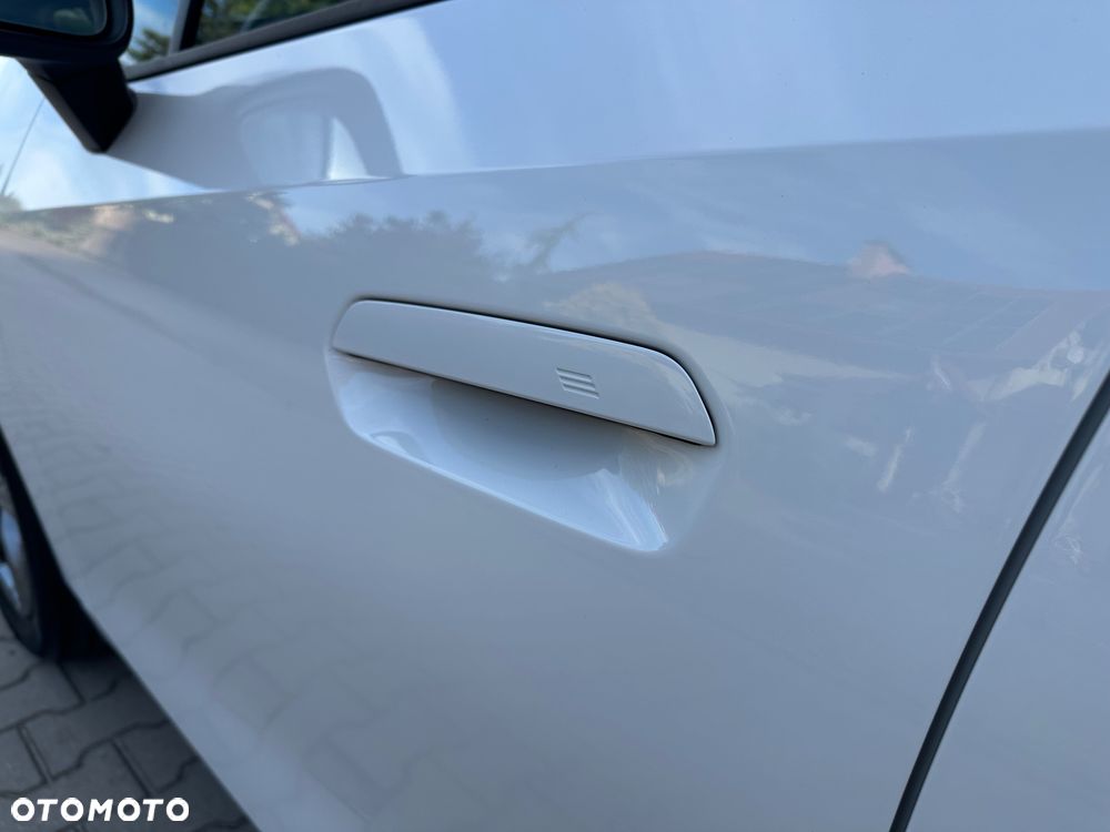 BMW Seria 2 218i Advantage - 8