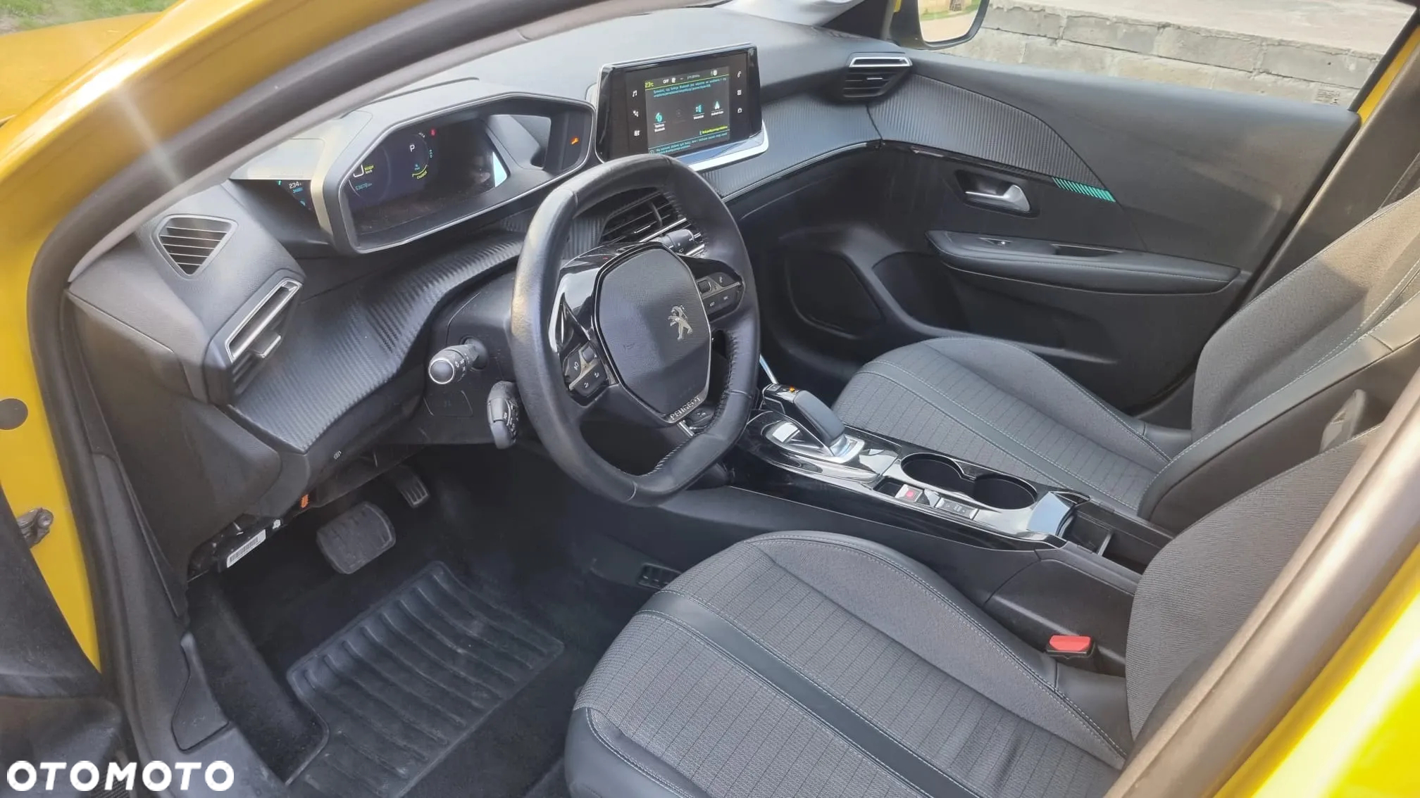 Peugeot 208 e-208 Active Pack - 7