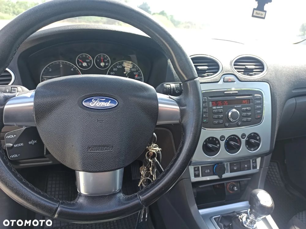 Ford Focus - 10