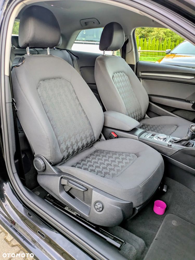 Audi A3 1.6 TDI S tronic - 14