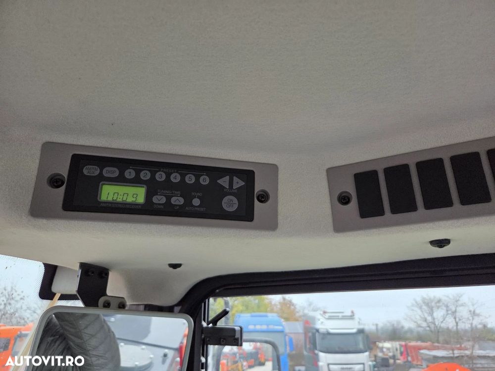 Hitachi EX DEMO, 2024, 454 ore, cupa 5mc, Masa operationala 28t, Anv BRIDGESTONE 95% ok, FARA AD BLUE, Inaltimea incarcare 4,4m, prousa in JAPONIA, posibilietate leasing 5 ani cu rata 16.500 lei lunar, PROMOTIE 177.900 EUR+Tva - 12