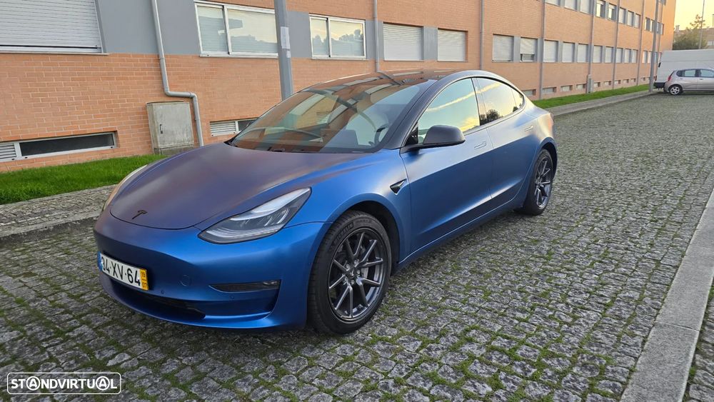 Tesla Model 3 Long-Range Dual Motor AWD - 2
