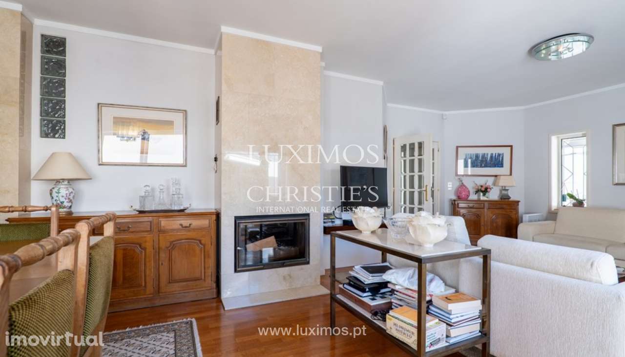 Moradia V4 com espaço exterior para venda em Leça da Palmeira - Grande imagem: 4/24