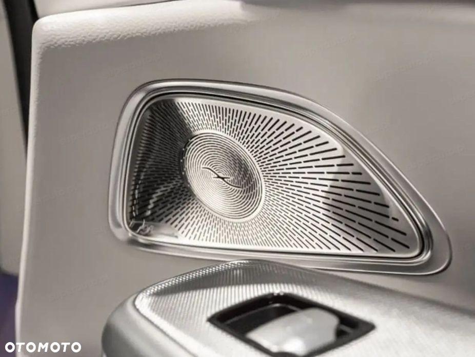 Mercedes-Benz Klasa E - 12