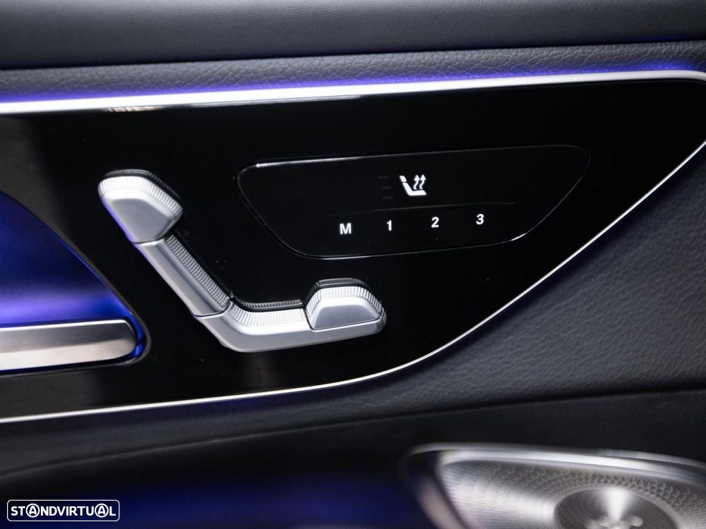 Mercedes-Benz GLC 300 e 4Matic - 19