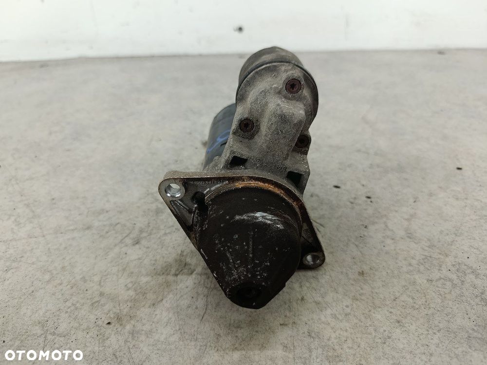 ROZRUSZNIK OPEL CORSA D 0001107436 BOSCH 1.0 12V - 4