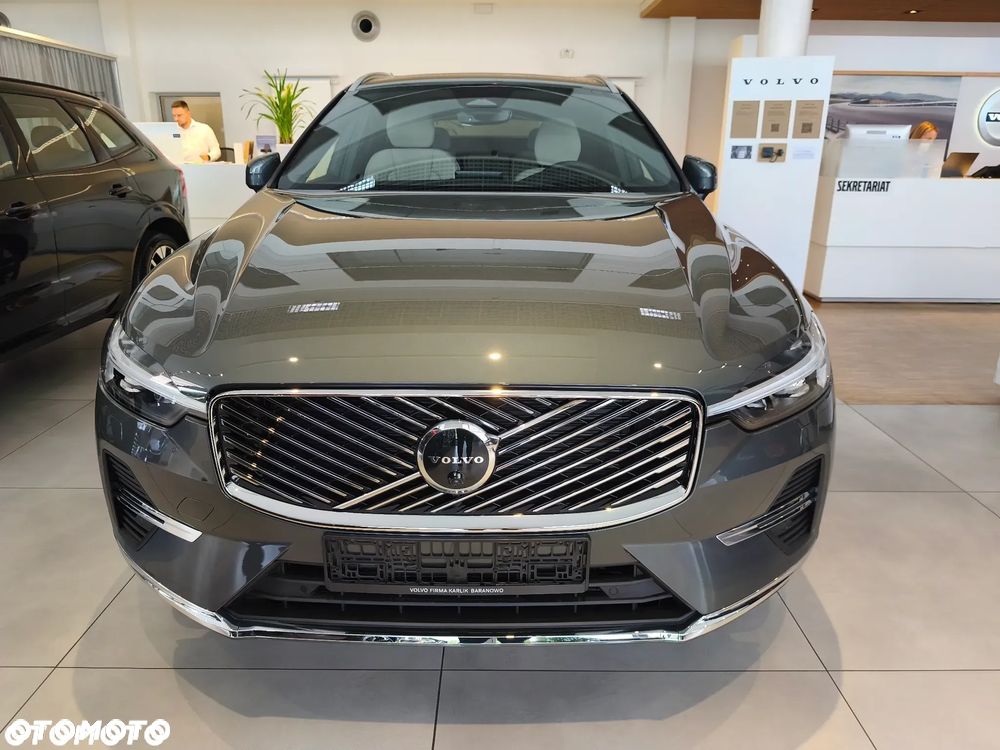 Volvo XC 60 B5 B AWD Plus Dark - 7