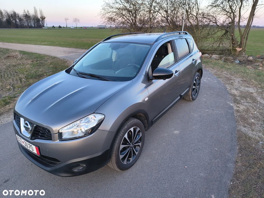 Nissan Qashqai 1.6 DCi ALL-MODE 4x4i TEKNA+ - 4