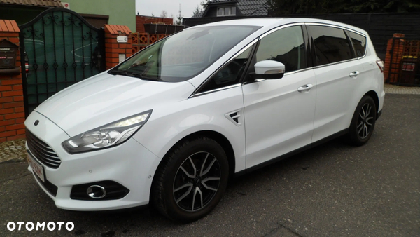 Ford S-Max 2.0 TDCi Titanium