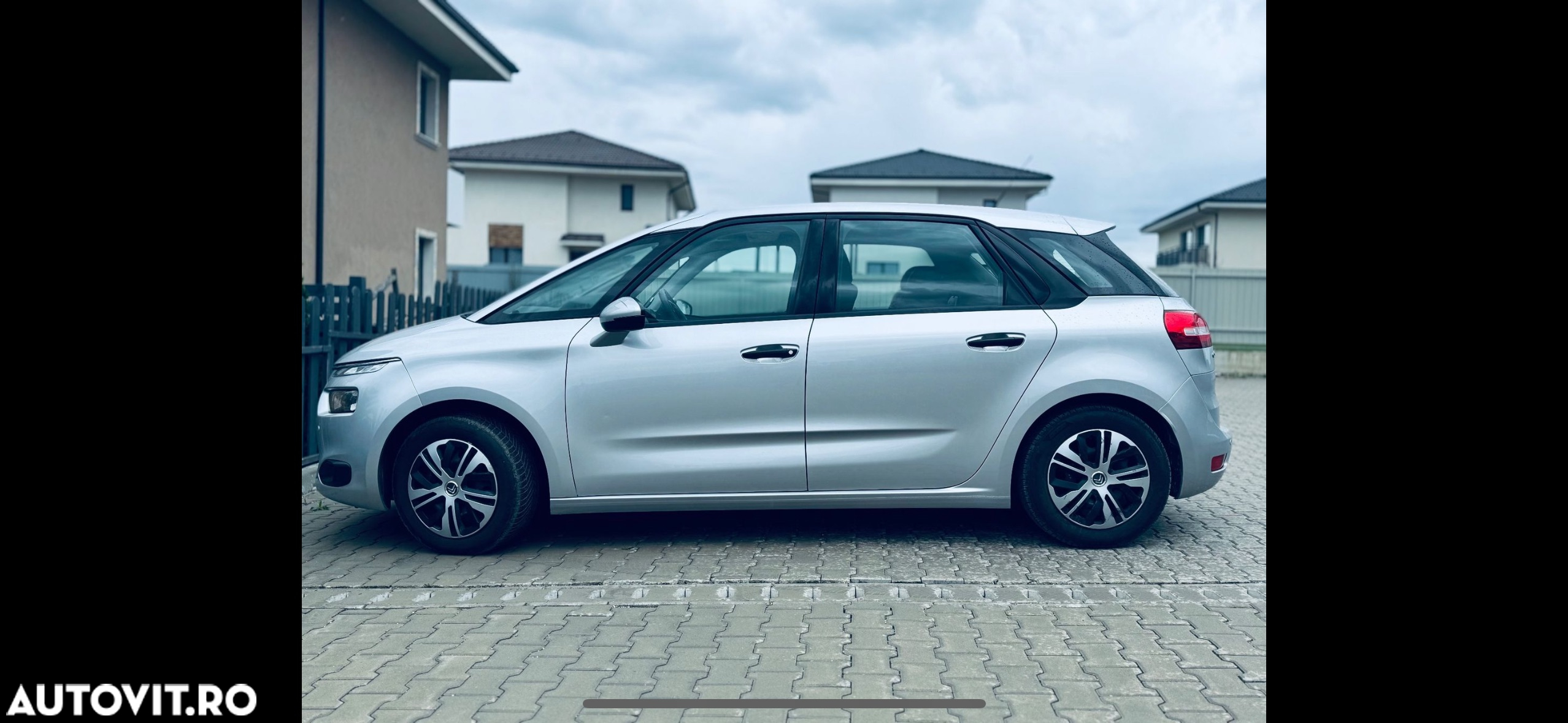 Citroën C4 Picasso 1.6 e-HDI Aut. Exclusive - 3