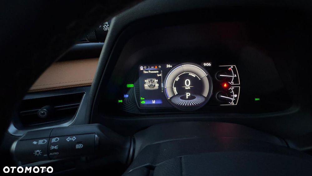 Lexus UX - 37