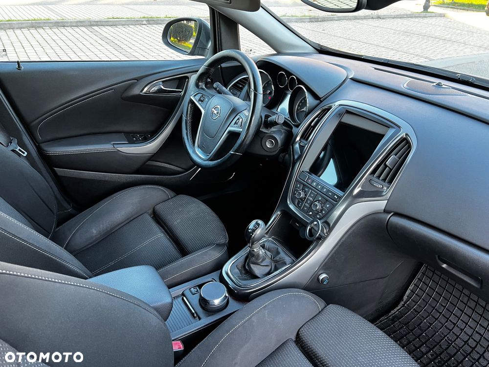 Opel Astra 1.6 Cosmo - 11