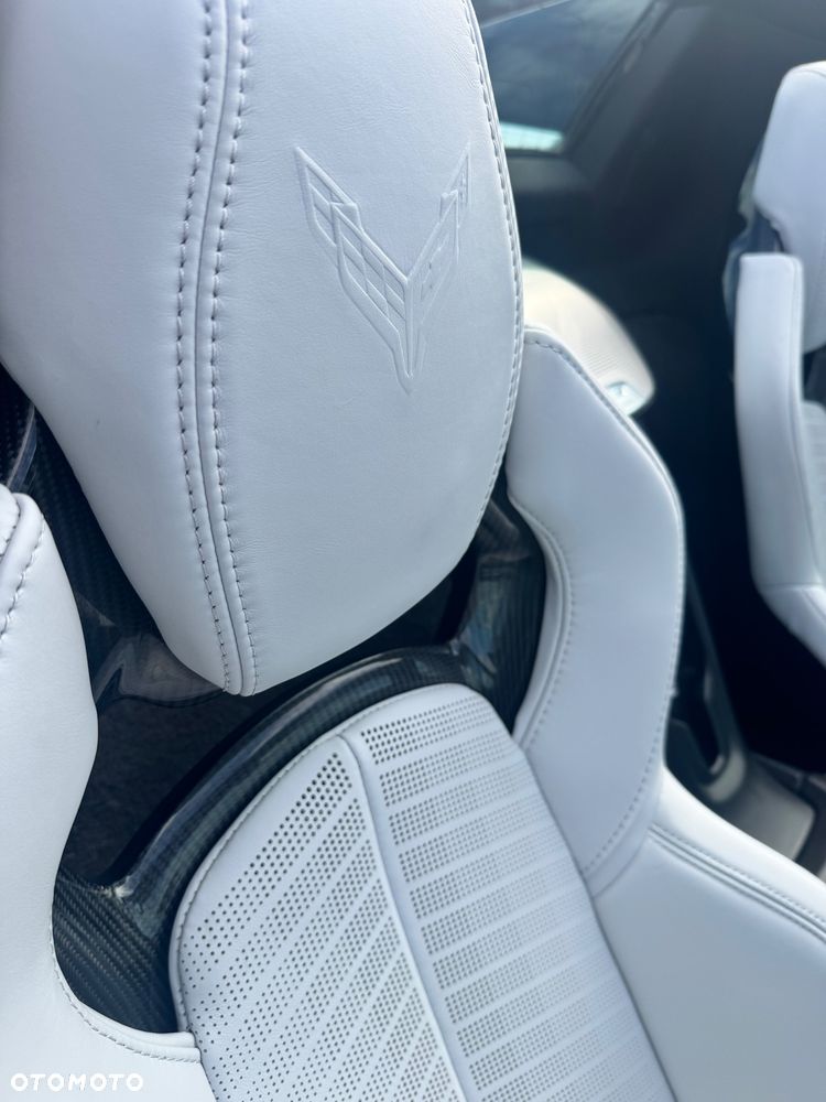 Chevrolet Corvette Stingray 3LT 6.2 V8 Automatik - 28
