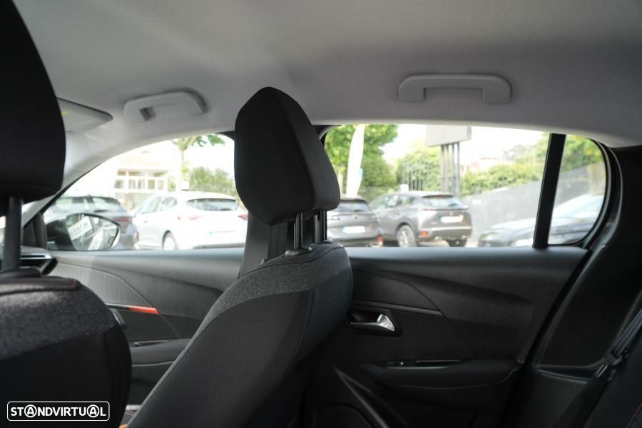 Peugeot 208 1.2 PureTech Active - 5
