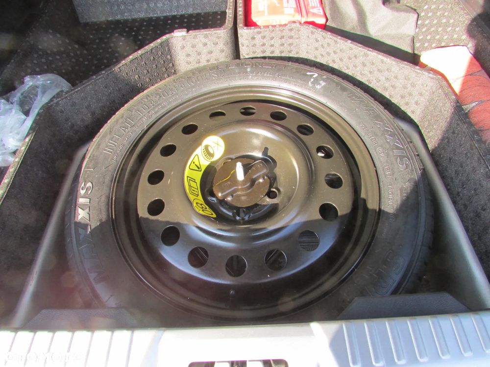 Ford Edge 2.0 TDCi 4x4 ST-LINE - 26