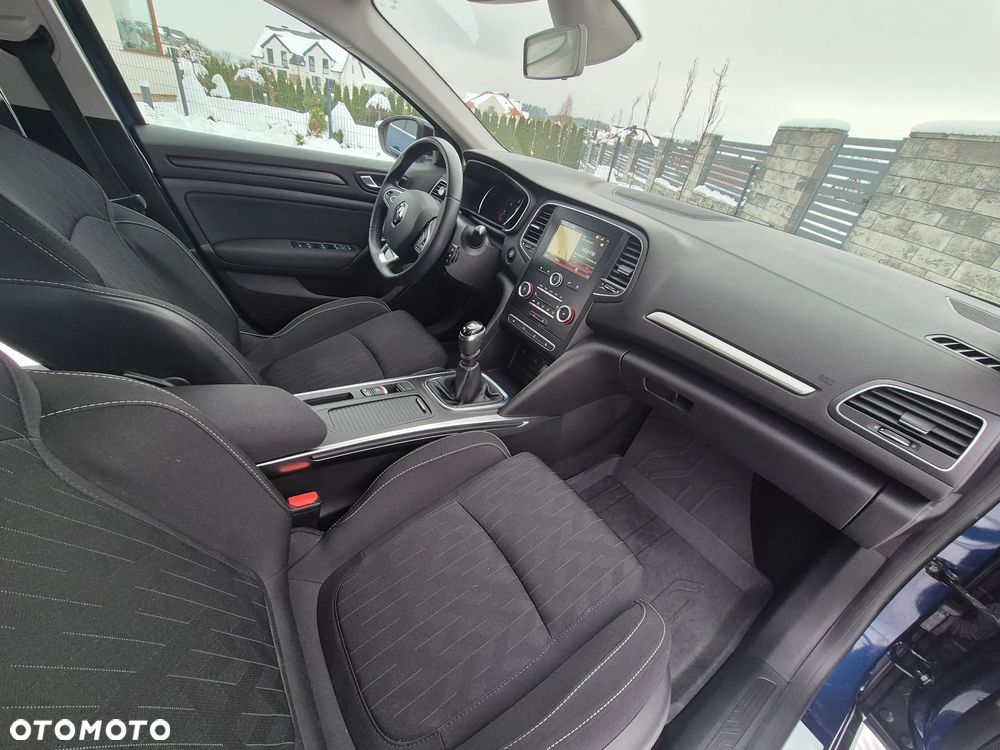 Renault Megane TCe 140 GPF LIMITED - 15