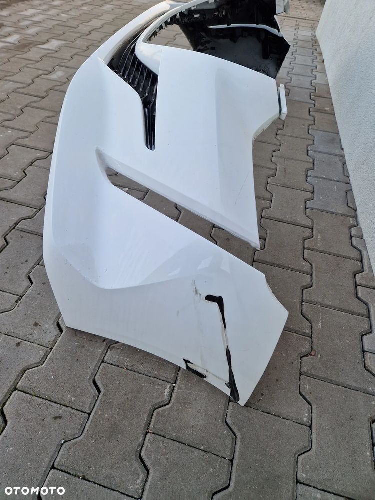 Zderzak Peugeot 208 II  model 2019 - - 6