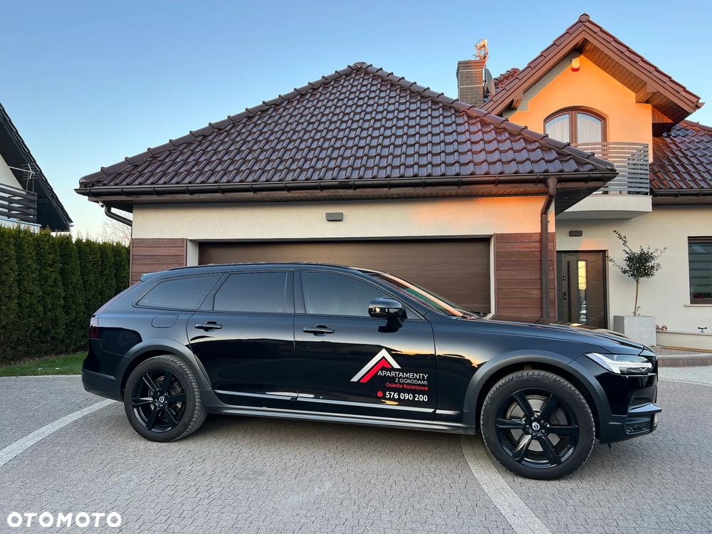 Volvo V90 Cross Country D5 AWD Pro - 18