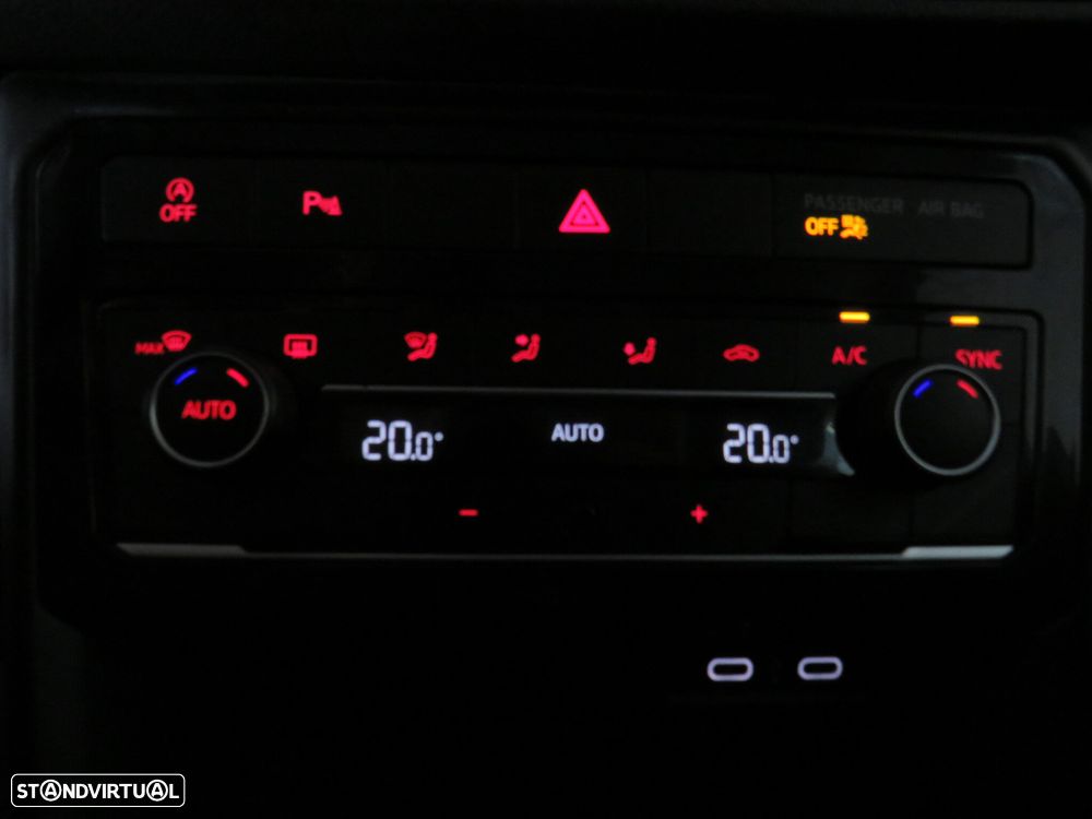 VW T-Cross 1.0 TSI Life DSG - 45