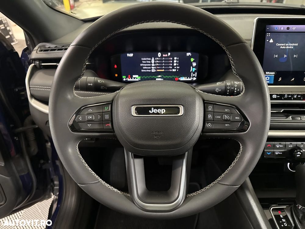 Jeep Compass - 17