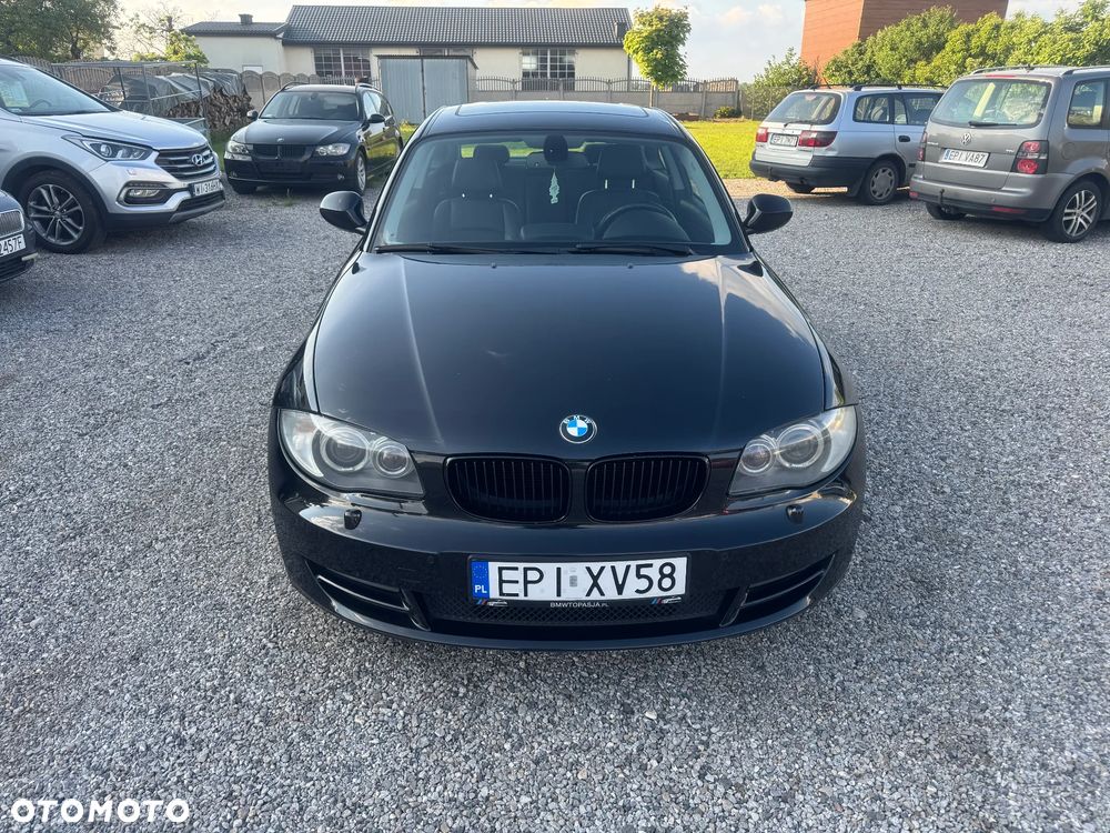 BMW Seria 1 120d DPF Edition Sport - 2
