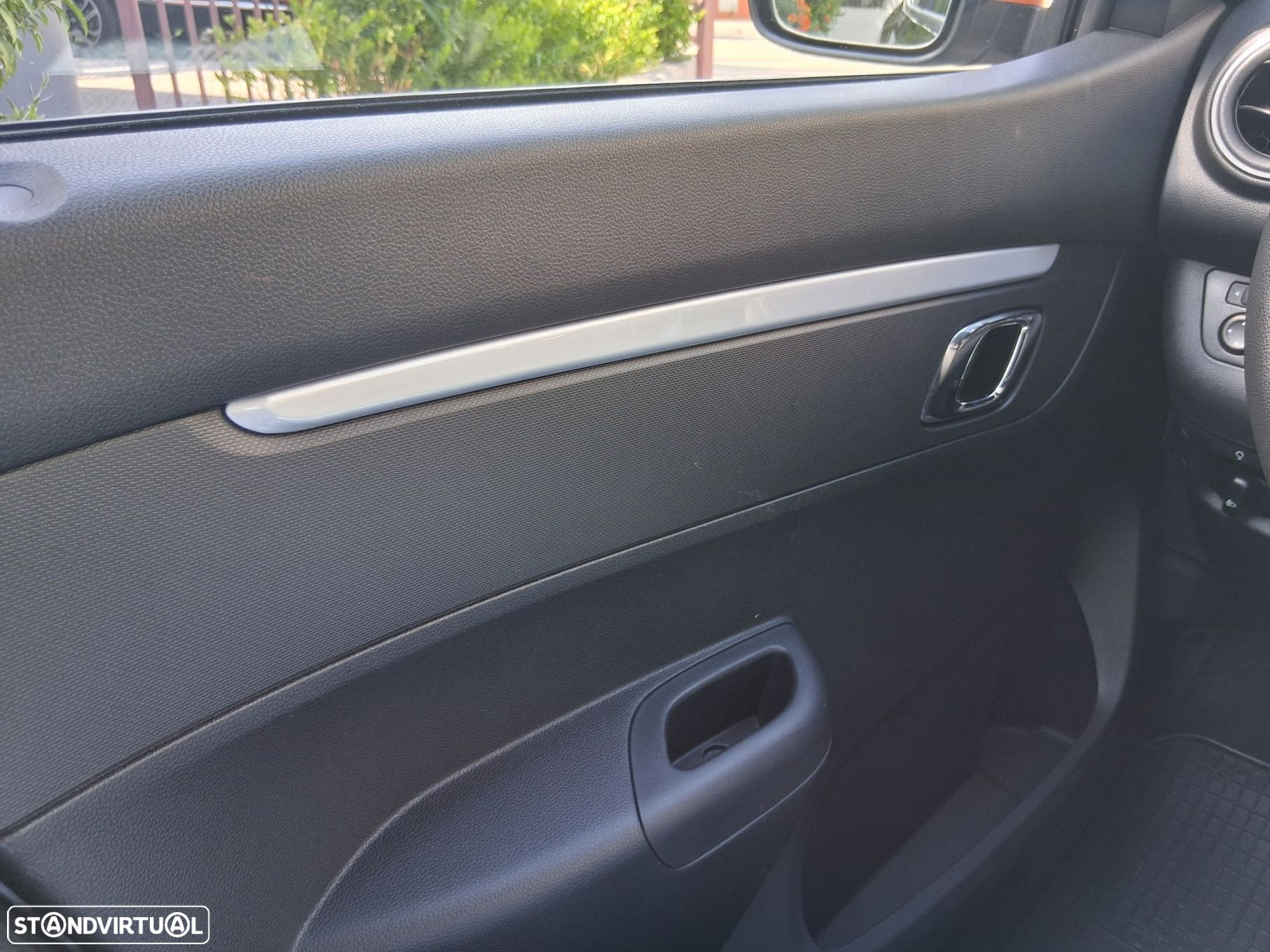 Dacia Spring Electric 45 Essential - 42