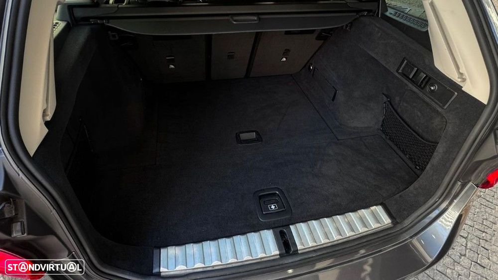 BMW 318 d Aut. Edition Luxury Line Purity - 7