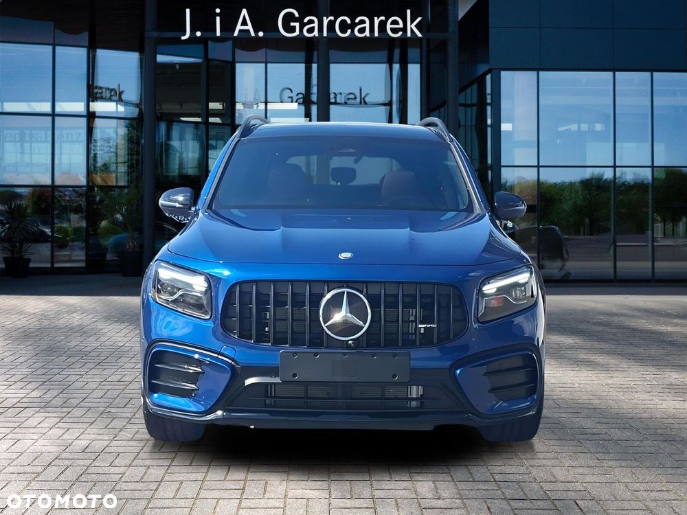 Mercedes-Benz GLB - 9