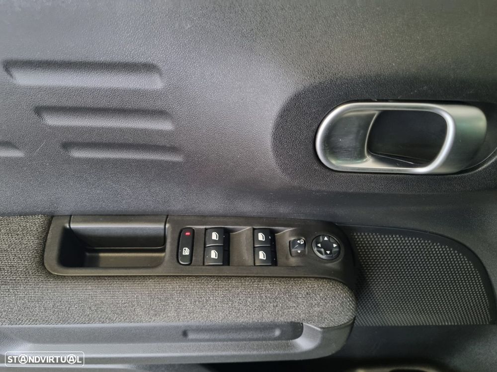 Citroën C3 Aircross 1.2 PureTech C-Series - 16