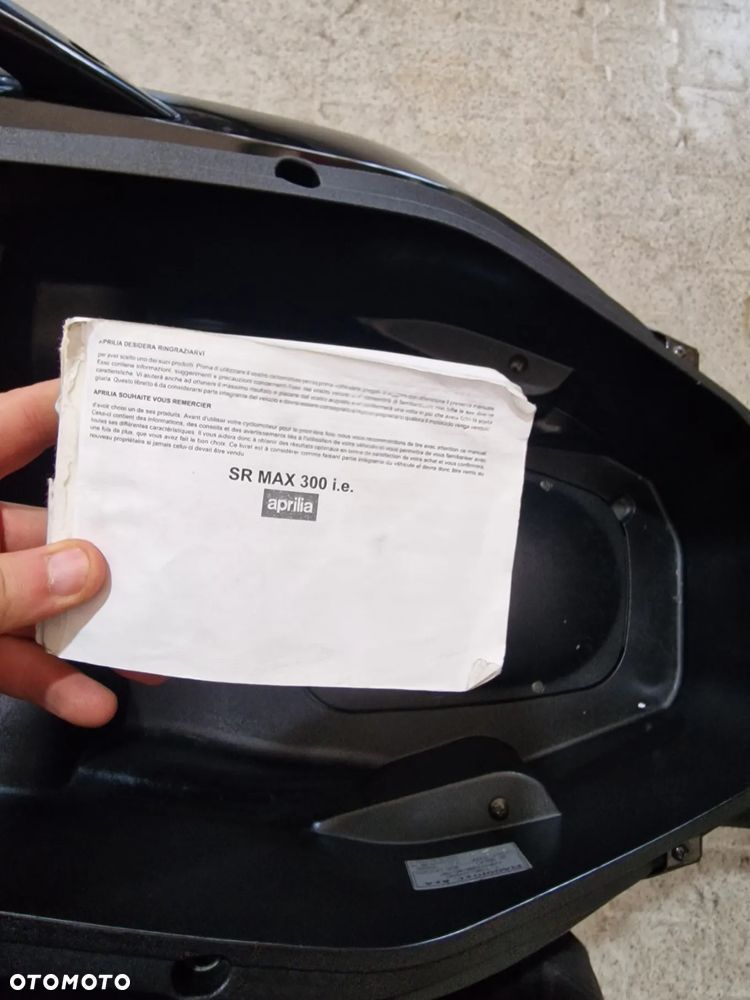 Aprilia SR - 33
