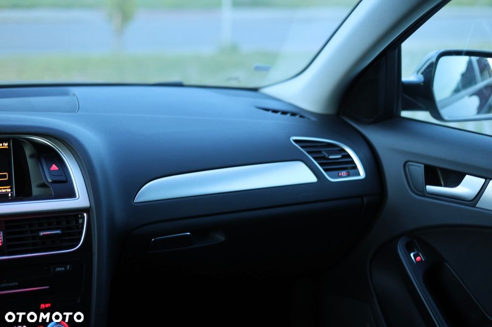Audi A4 Avant 2.0 TDI clean diesel Multitronic - 19