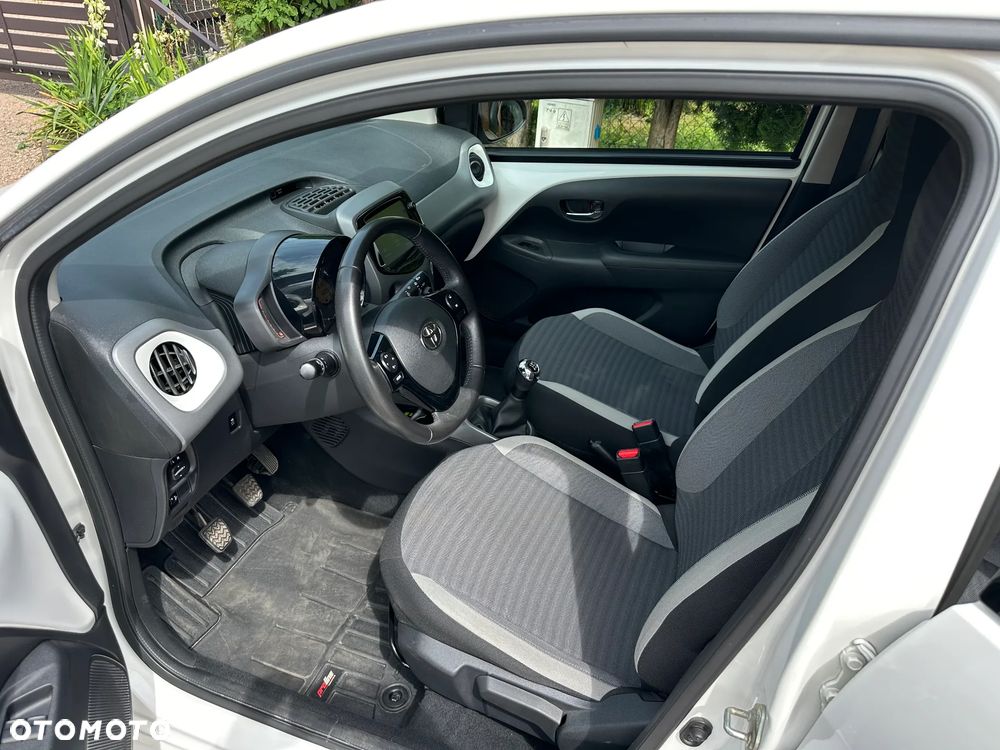 Toyota Aygo 1.0 VVT-i Color Edition - 8