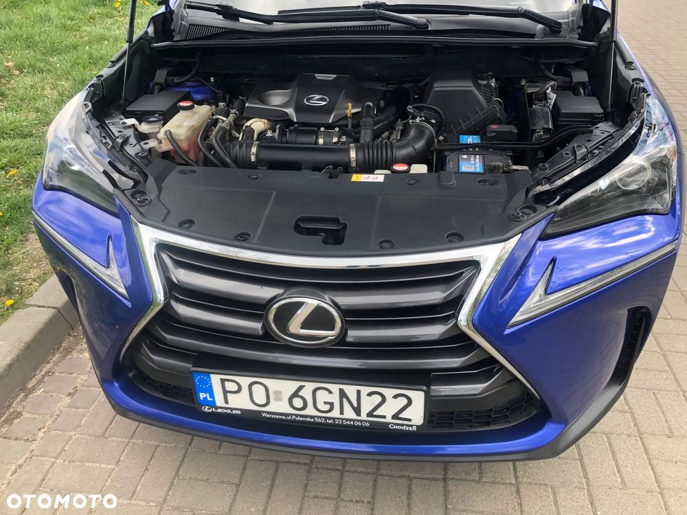 Lexus NX 200t AWD - 8