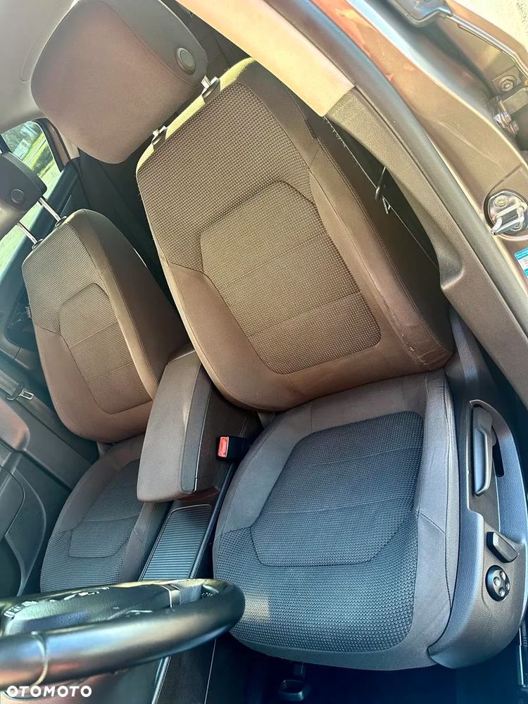 Volkswagen Passat 1.8 TSI BMT Highline - 9