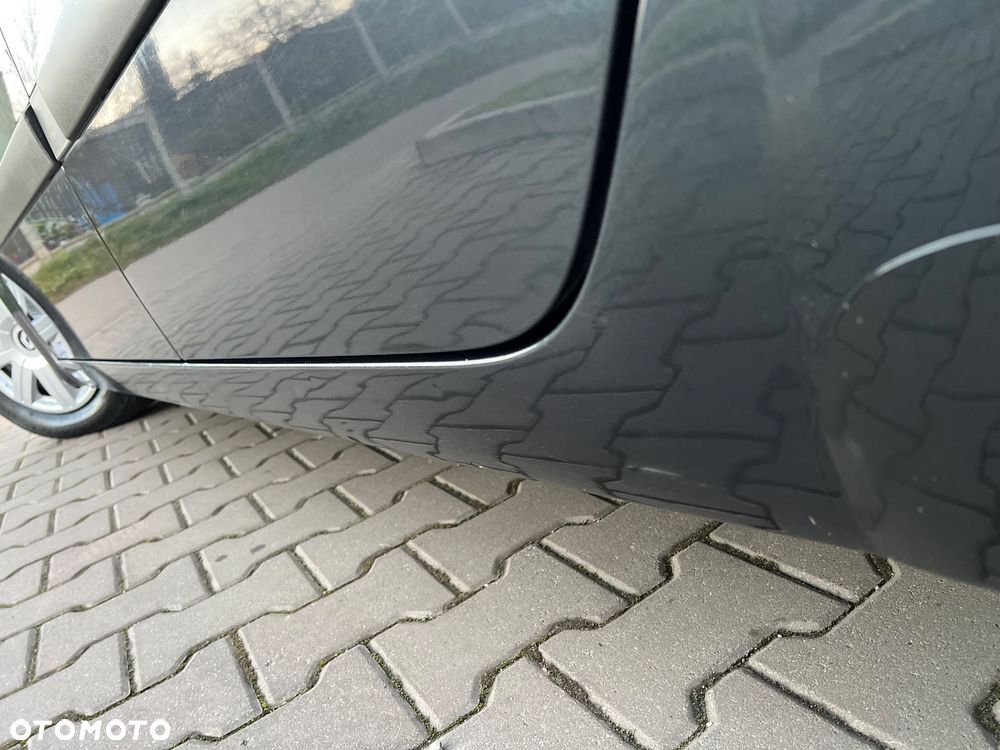 Renault Megane 1.6 Dynamique - 19