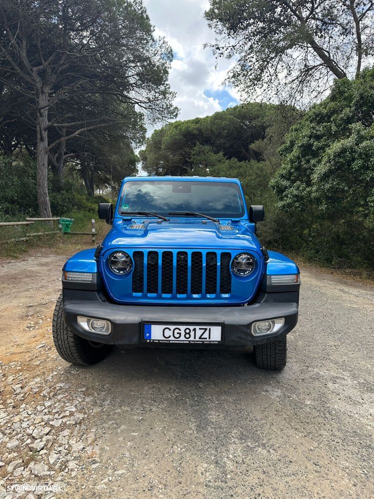 Jeep Wrangler - 2