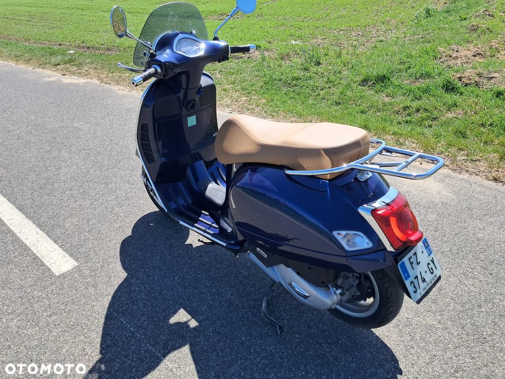 Piaggio Vespa - 8
